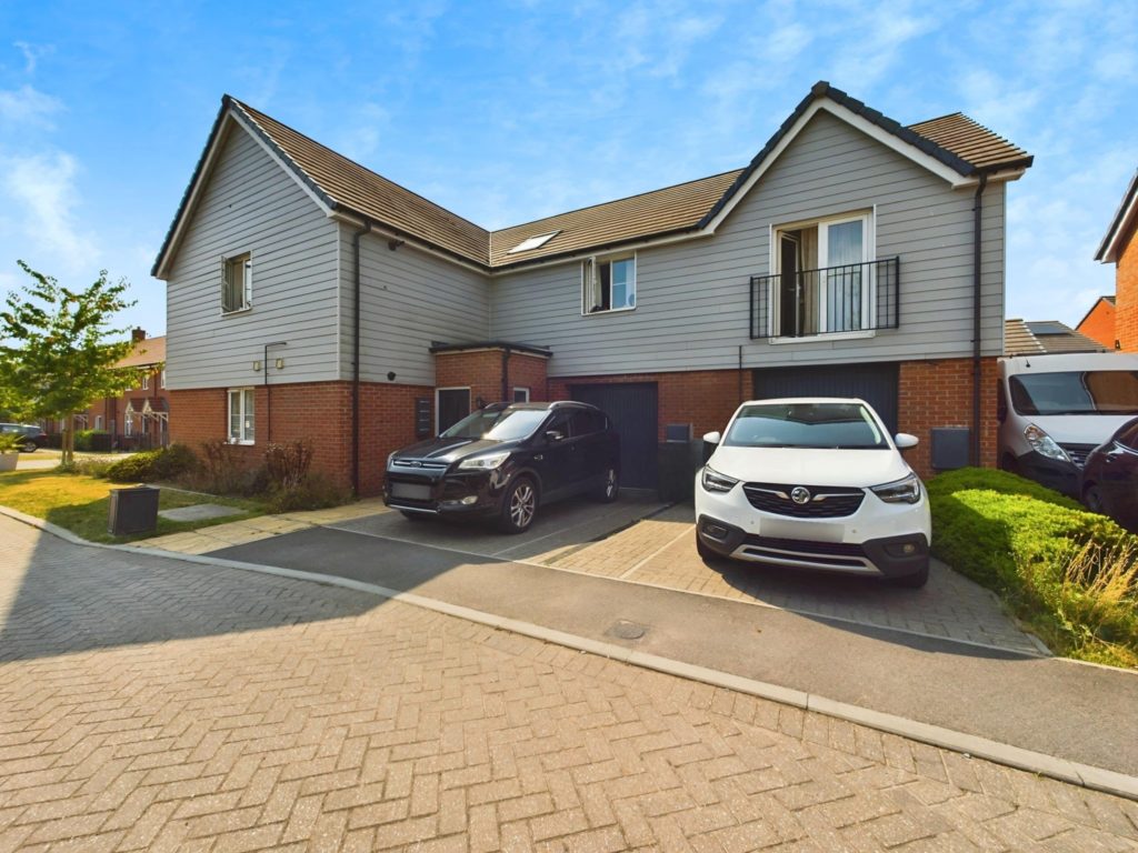 Bowers Drive, Bursledon, Southampton